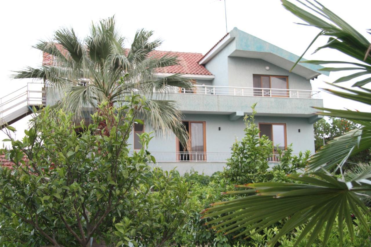 Shtepi Pushimi Durrës Exterior foto