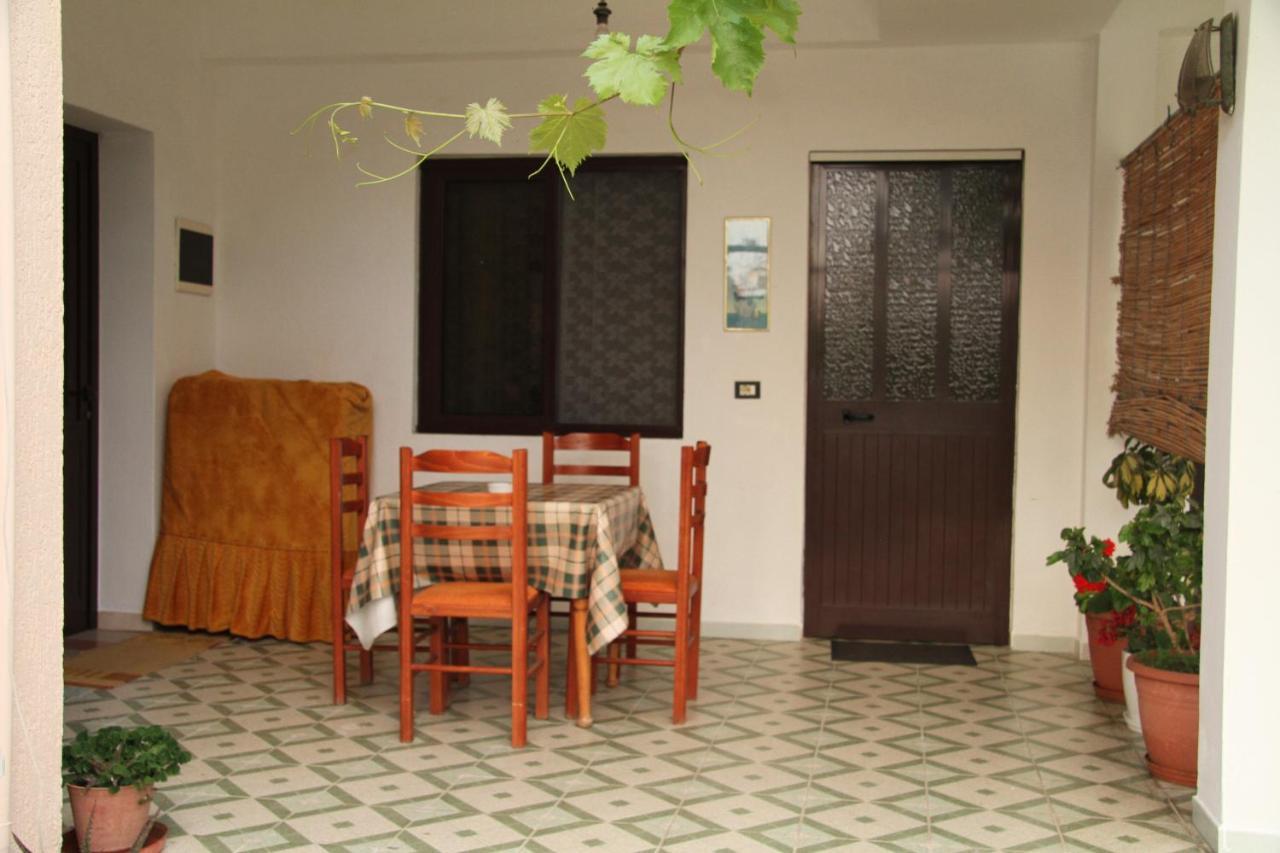 Shtepi Pushimi Durrës Exterior foto
