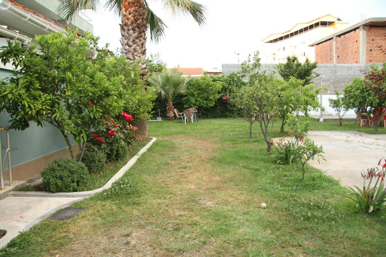 Shtepi Pushimi Durrës Exterior foto