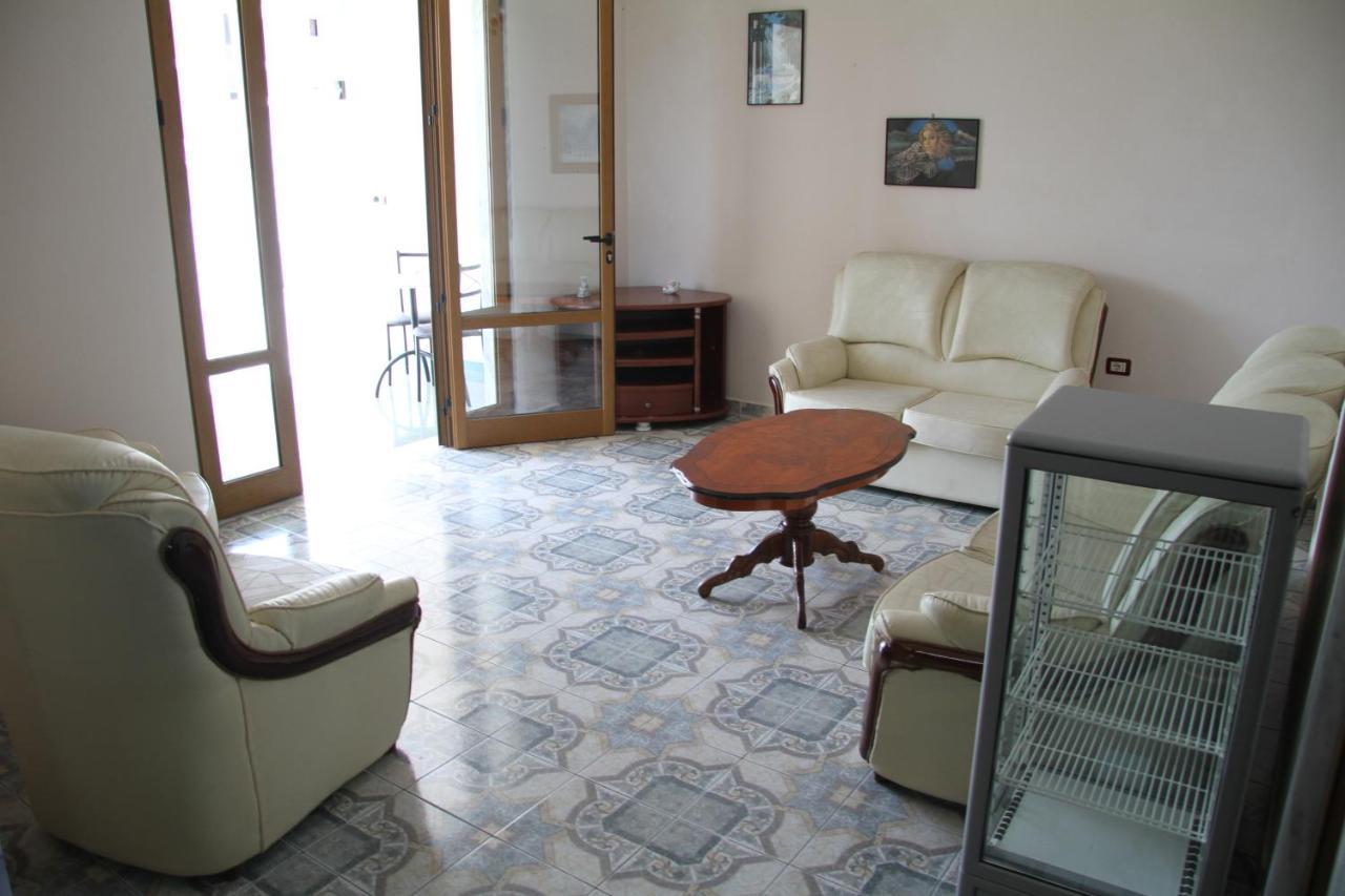 Shtepi Pushimi Durrës Exterior foto