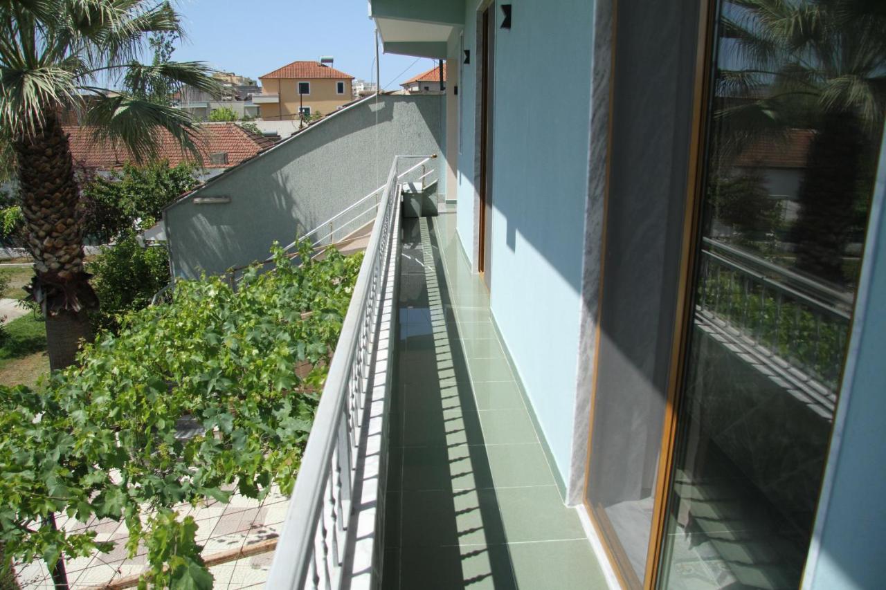 Shtepi Pushimi Durrës Exterior foto