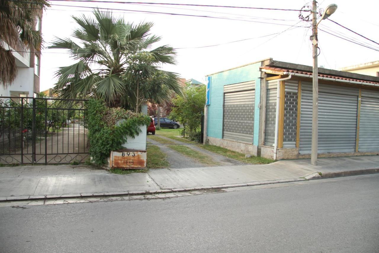 Shtepi Pushimi Durrës Exterior foto