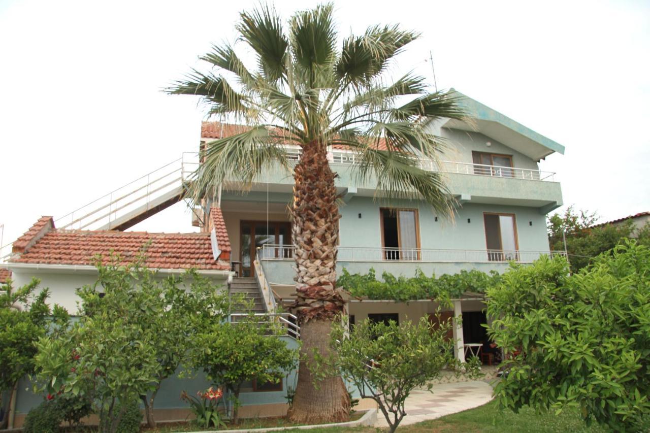 Shtepi Pushimi Durrës Exterior foto
