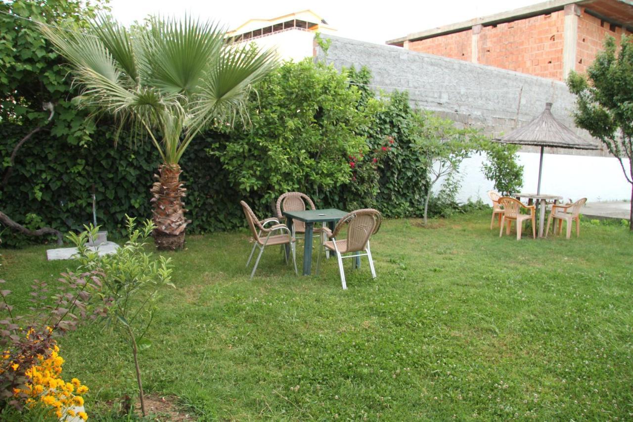 Shtepi Pushimi Durrës Exterior foto