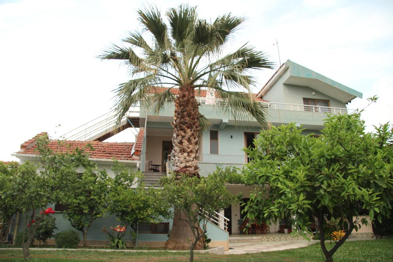 Shtepi Pushimi Durrës Exterior foto
